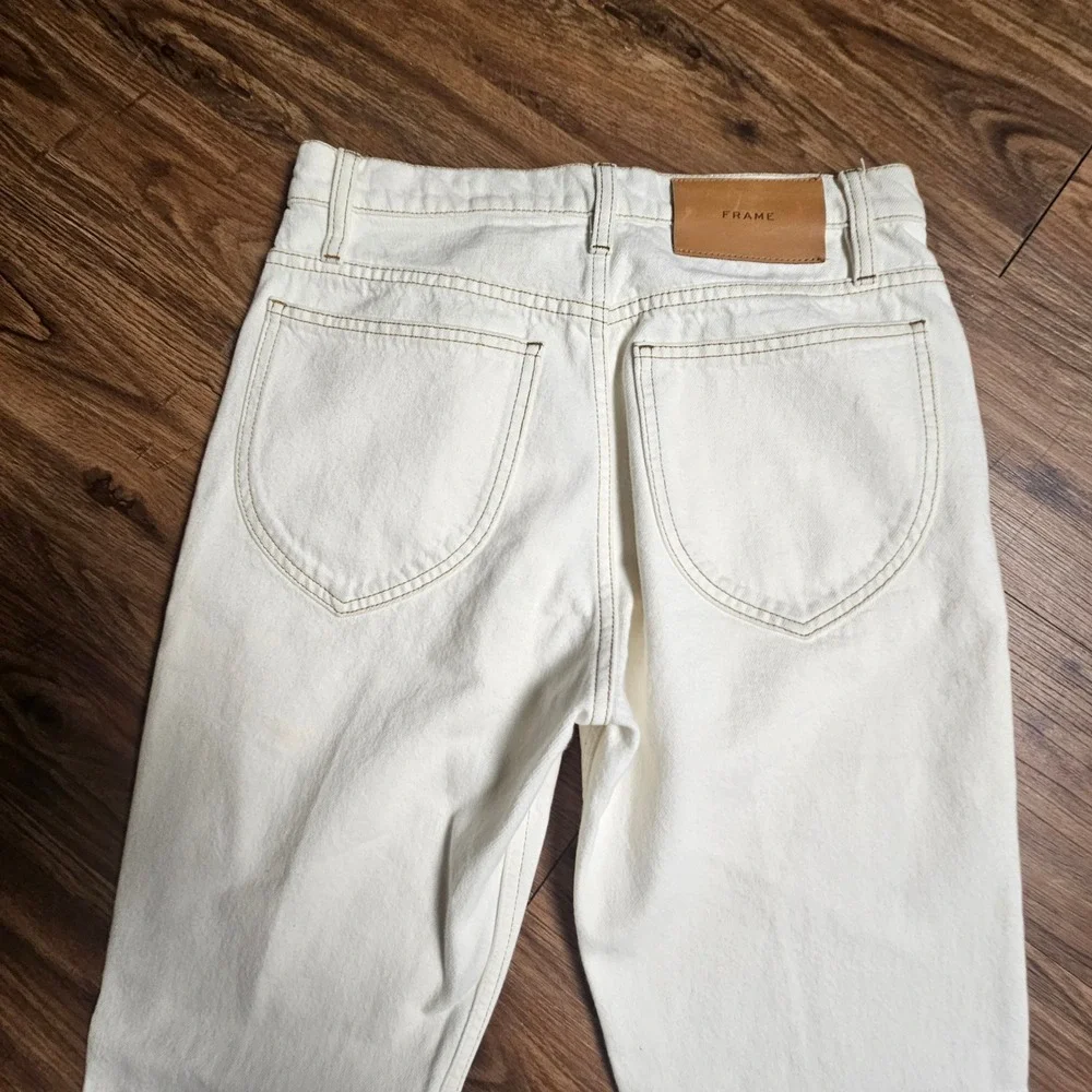 FRAME Le Italien Straight Jeans High Rise Ecru Denim 26 Clean Girl Quiet Luxury